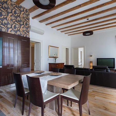 Luxury Beachfront Apartment Banje Дубровник Екстер'єр фото