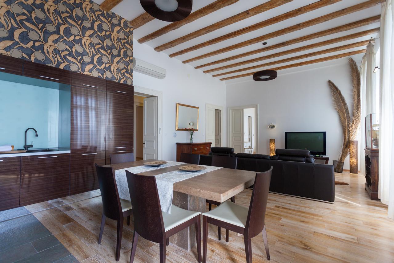 Luxury Beachfront Apartment Banje Дубровник Екстер'єр фото